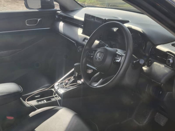 honda-hrv-2023-model-big-7