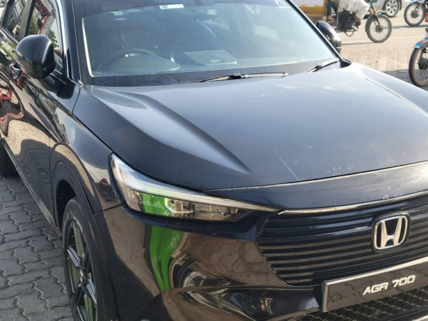 honda-hrv-2023-model-big-1