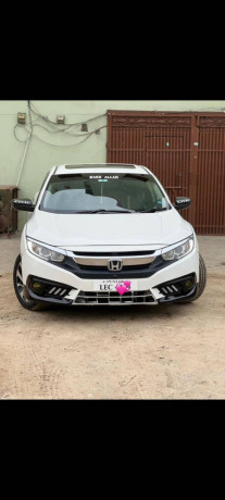 civic-2019-jenvn-03002459269-big-0