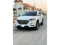hyundai-tucson-2022-fwd-small-1