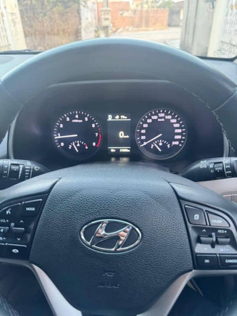 hyundai-tucson-2022-fwd-big-5