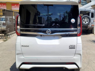 car-for-sell-nissan-roox-highway-start-s-hybrid