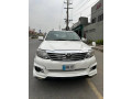 toyota-fortuner-27-small-0