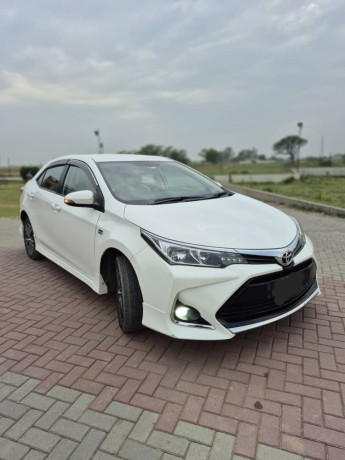 toyota-corolla-altis-x-automatic-16-2022-big-1