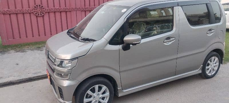 mazda-flair-2021-big-8