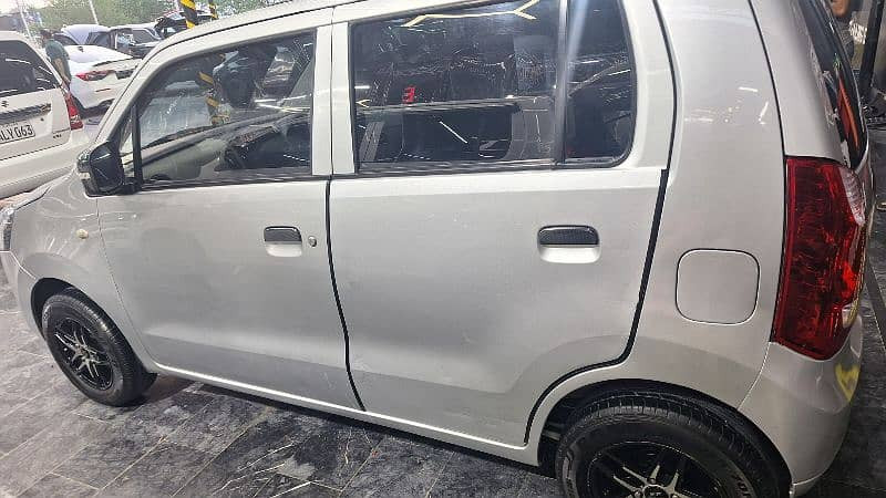 suzuki-wagon-r-2018-vxr-big-3