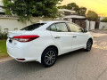 toyota-yaris-ativ-cvt-13-small-6