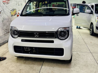 honda-n-wgn-pearl-white-low-mileage