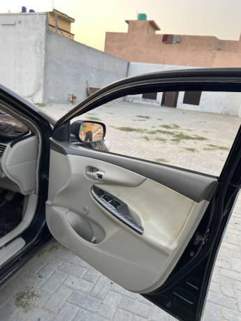 corolla-xli-converted-to-gli-facelifted-tk-2014-model-big-13