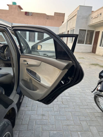 corolla-xli-converted-to-gli-facelifted-tk-2014-model-big-12
