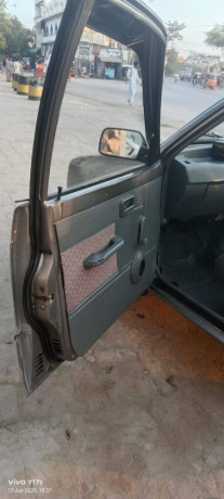 suzuki-mehran-vxr-2016-big-7