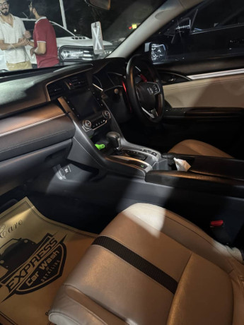 honda-civic-15-turbo-2016-full-option-big-4