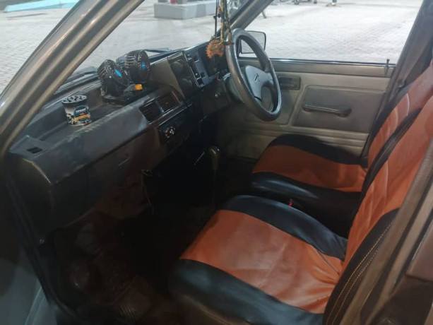 suzuki-mehran-vxr-2011-model-for-sale-big-4