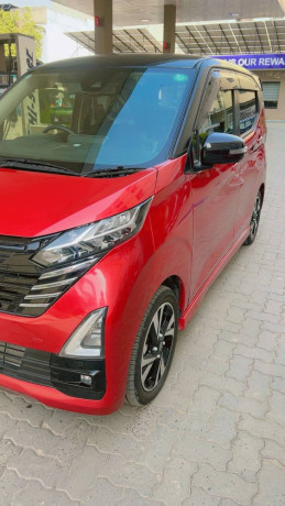 nissan-days-hybrid-660cc-2024-model-2025-import-jp-wheel-big-1