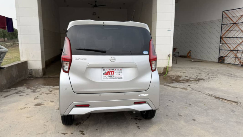 nissan-dayz-x-applied-for-big-0
