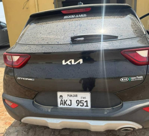 kia-stonic-2021-big-11