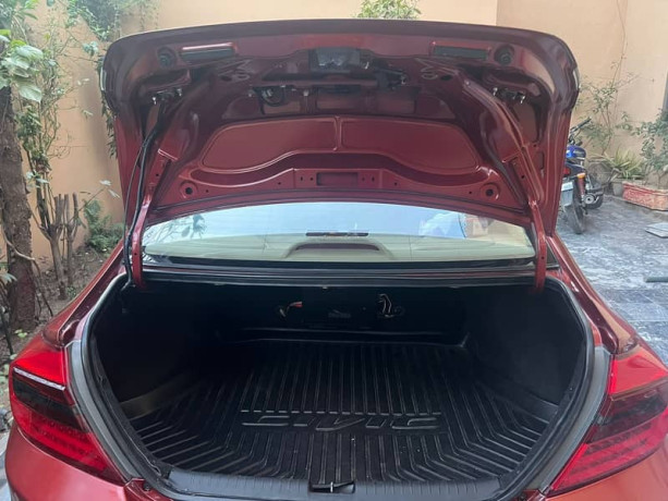 honda-civic-vti-oriel-prosmatec-2013-big-10