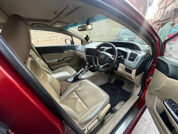 honda-civic-vti-oriel-prosmatec-2013-big-8
