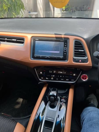 honda-vezel-2019-z-sensing-big-11