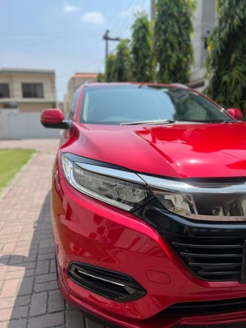 honda-vezel-2019-z-sensing-big-1