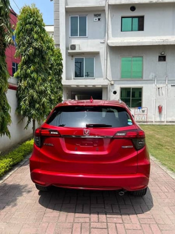 honda-vezel-2019-z-sensing-big-4