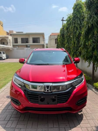 honda-vezel-2019-z-sensing-big-0