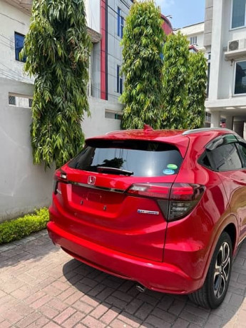 honda-vezel-2019-z-sensing-big-6