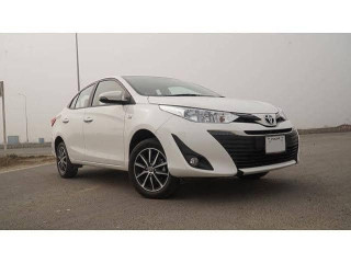 toyota-yaris-15-ativ-x