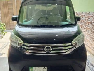 nissan-roox-20142017