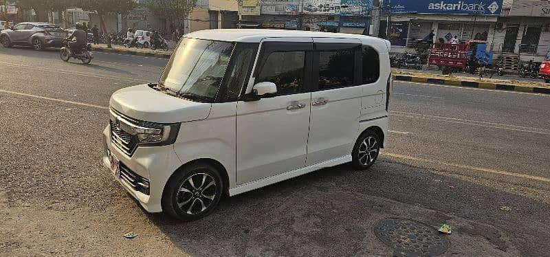 honda-n-box-custom-2020-big-3