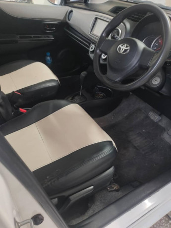 toyota-vitz-201216-lahore-registered-big-7