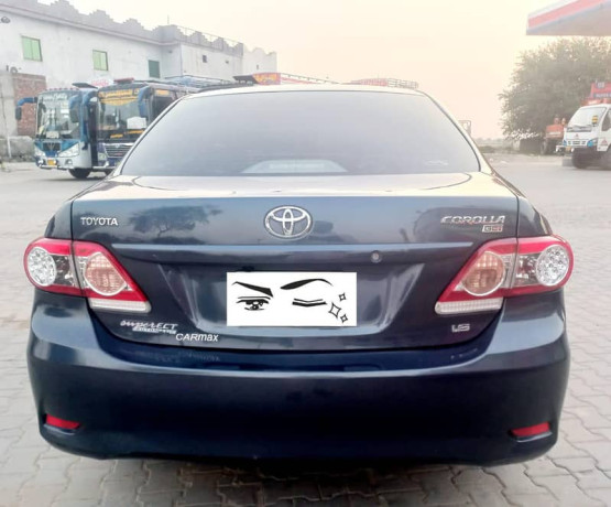 toyota-corolla-gli-16-automatic-2012-big-9