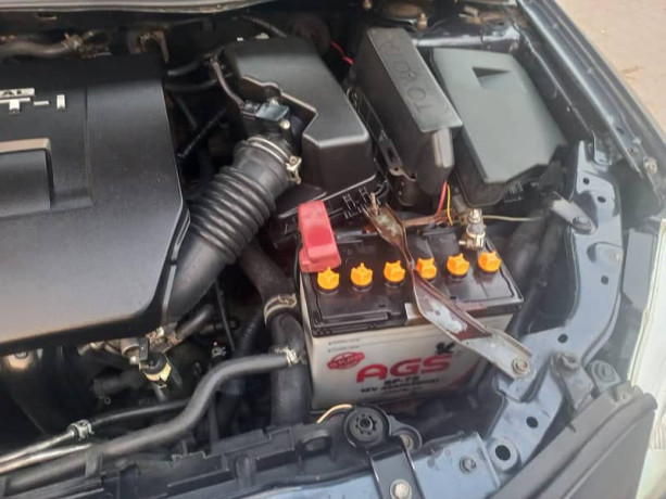 toyota-corolla-gli-16-automatic-2012-big-13