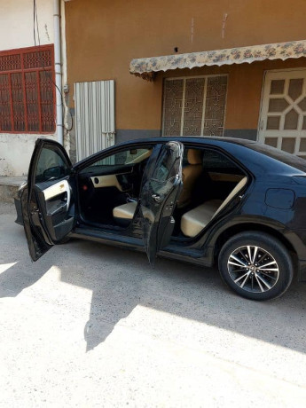 corolla-altis-16-fresh-big-9