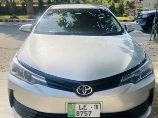 toyota-corolla-altis-2018