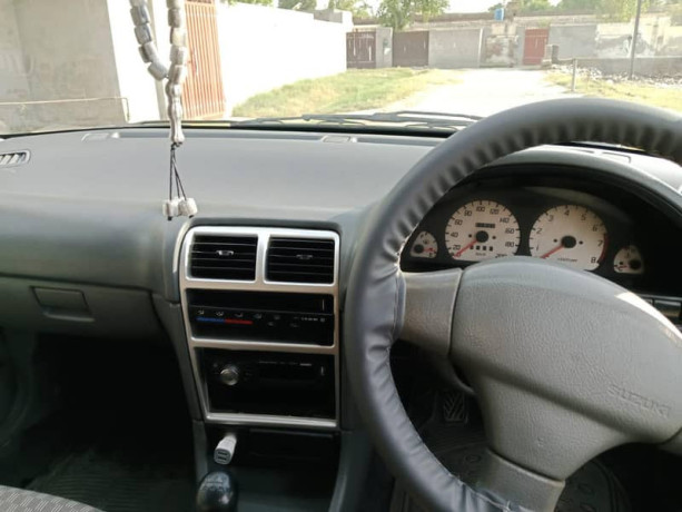 suzuki-cultus-model-2017-big-13