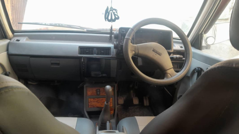 suzuki-mehran-vxr-for-sale-big-5