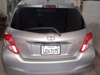 toyota-vitz-2015