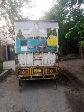foton-mzda-for-eggs-carriage-big-2