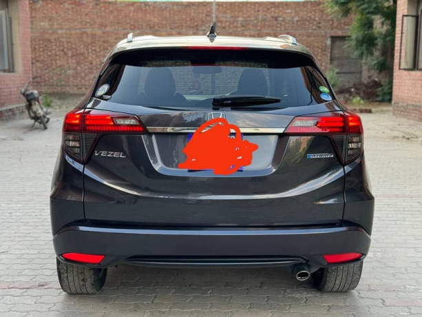 honda-vezel-2024-model-big-0