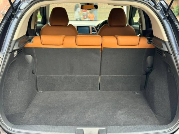 honda-vezel-2024-model-big-3