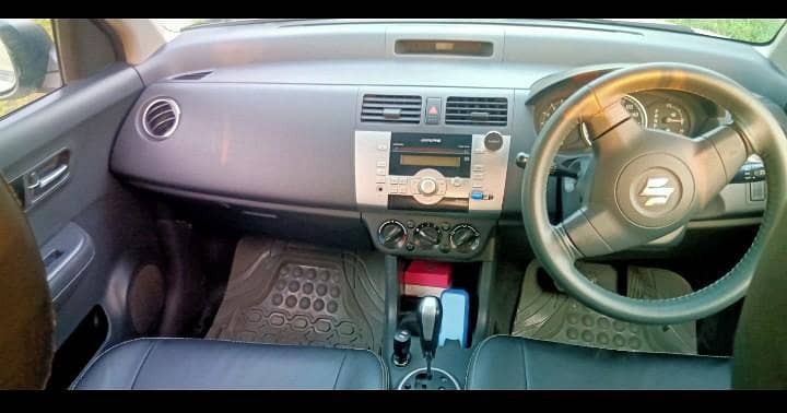suzuki-swift-dlx-automatic-13-big-7