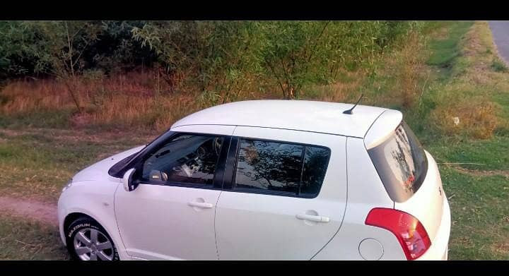 suzuki-swift-dlx-automatic-13-big-6