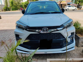 toyota-raize