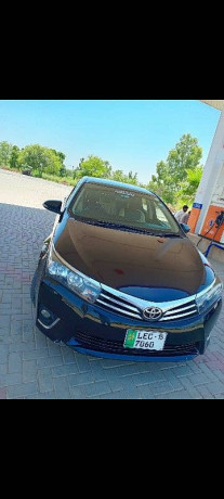 toyota-corolla-gli-2015-very-good-condition-all-documents-original-big-1