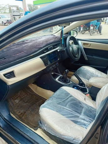 toyota-corolla-gli-2015-very-good-condition-all-documents-original-big-10