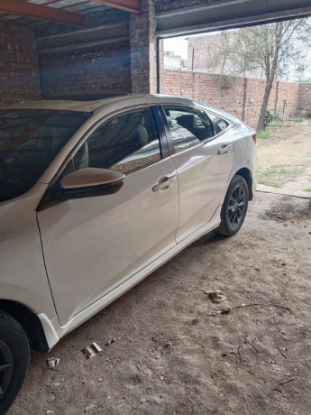 honda-civic-oriel-2018-big-15