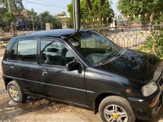 daihatsu-cuore-2007