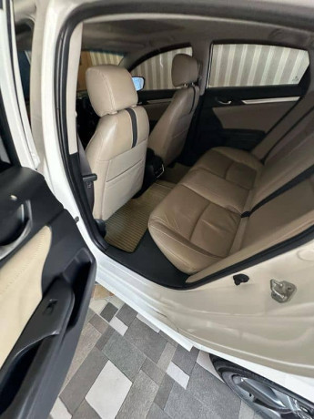 honda-civic-vti-oriel-prosmatec-2022-big-3