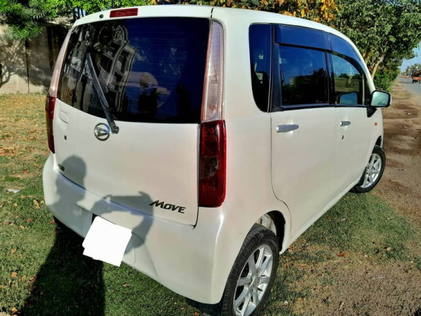 daihatsu-move-top-of-the-line-big-14
